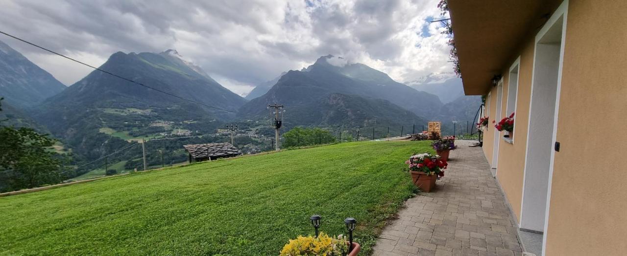 Lo Noyer Et Les Roses Bed & Breakfast Saint Nicolas Luaran gambar